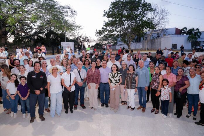 Mónica Villarreal acelera obra pública y atiende rezago histórico en el Fraccionamiento El Ojital Una demanda ciudadana con más de 16 años de rezago Mónica Villarreal acelera obra pública y atiende rezago histórico en el Fraccionamiento El Ojital Una demanda ciudadana con más de 16 años de rezago